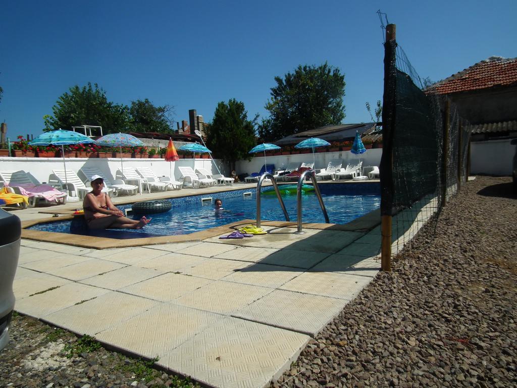 Guest House Olimpiya Sveti Vlas Exterior photo