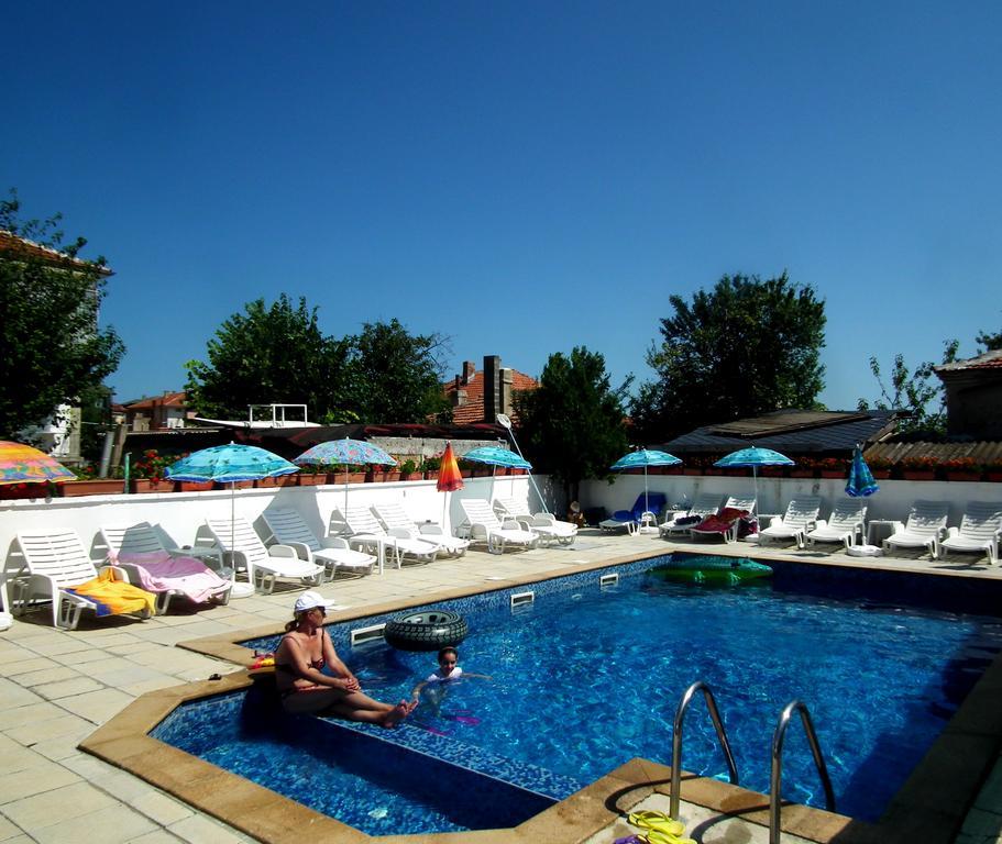 Guest House Olimpiya Sveti Vlas Exterior photo